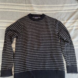 Patagonia Black and White Crewneck Sweater